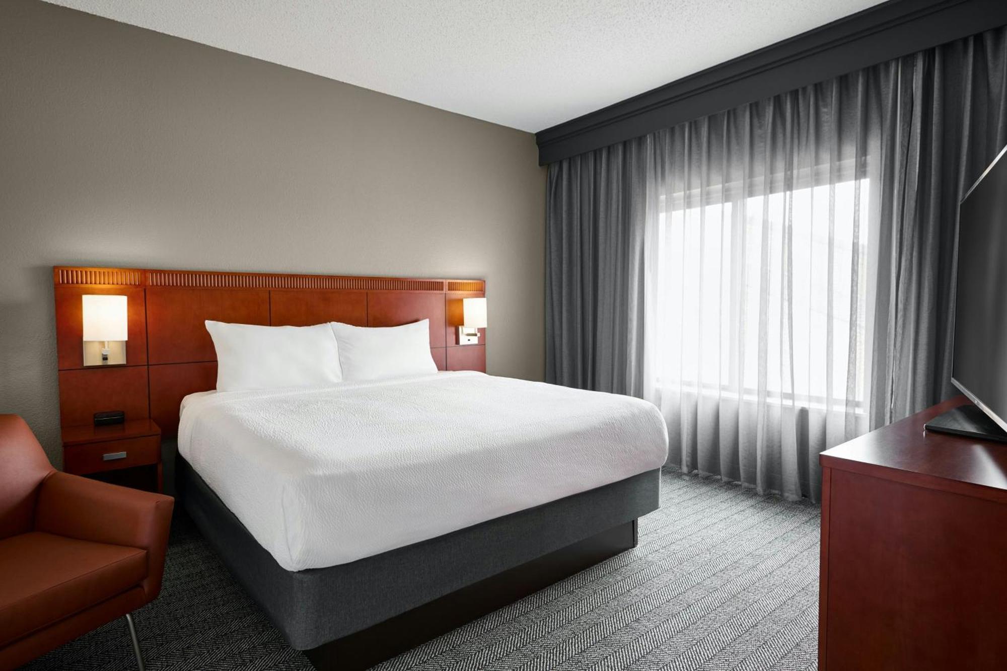 Hotel Courtyard St. Louis Creve Coeur Exterior foto