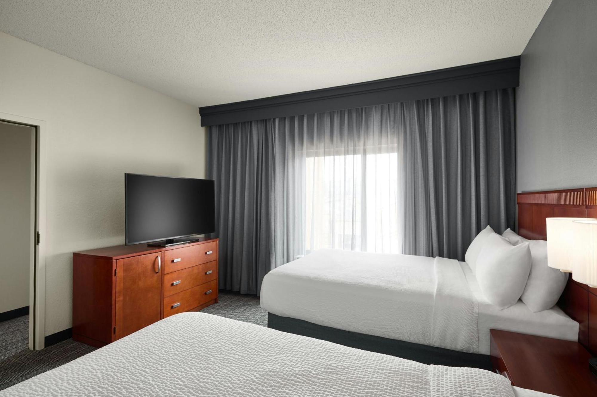 Hotel Courtyard St. Louis Creve Coeur Exterior foto