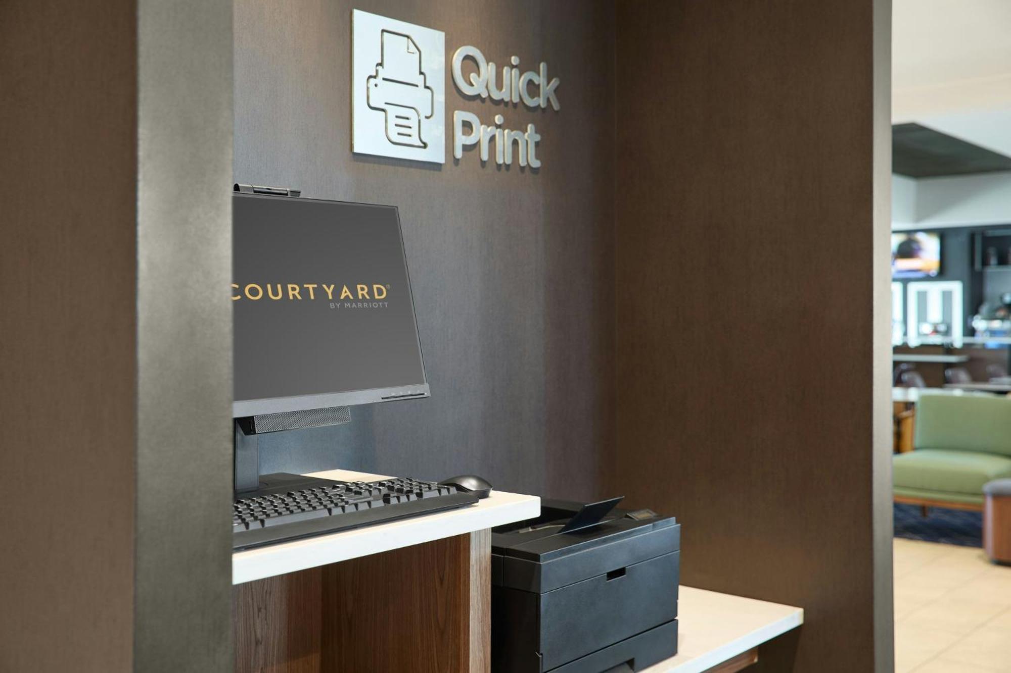 Hotel Courtyard St. Louis Creve Coeur Exterior foto