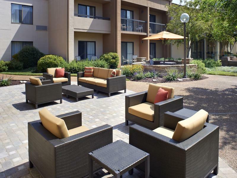 Hotel Courtyard St. Louis Creve Coeur Exterior foto